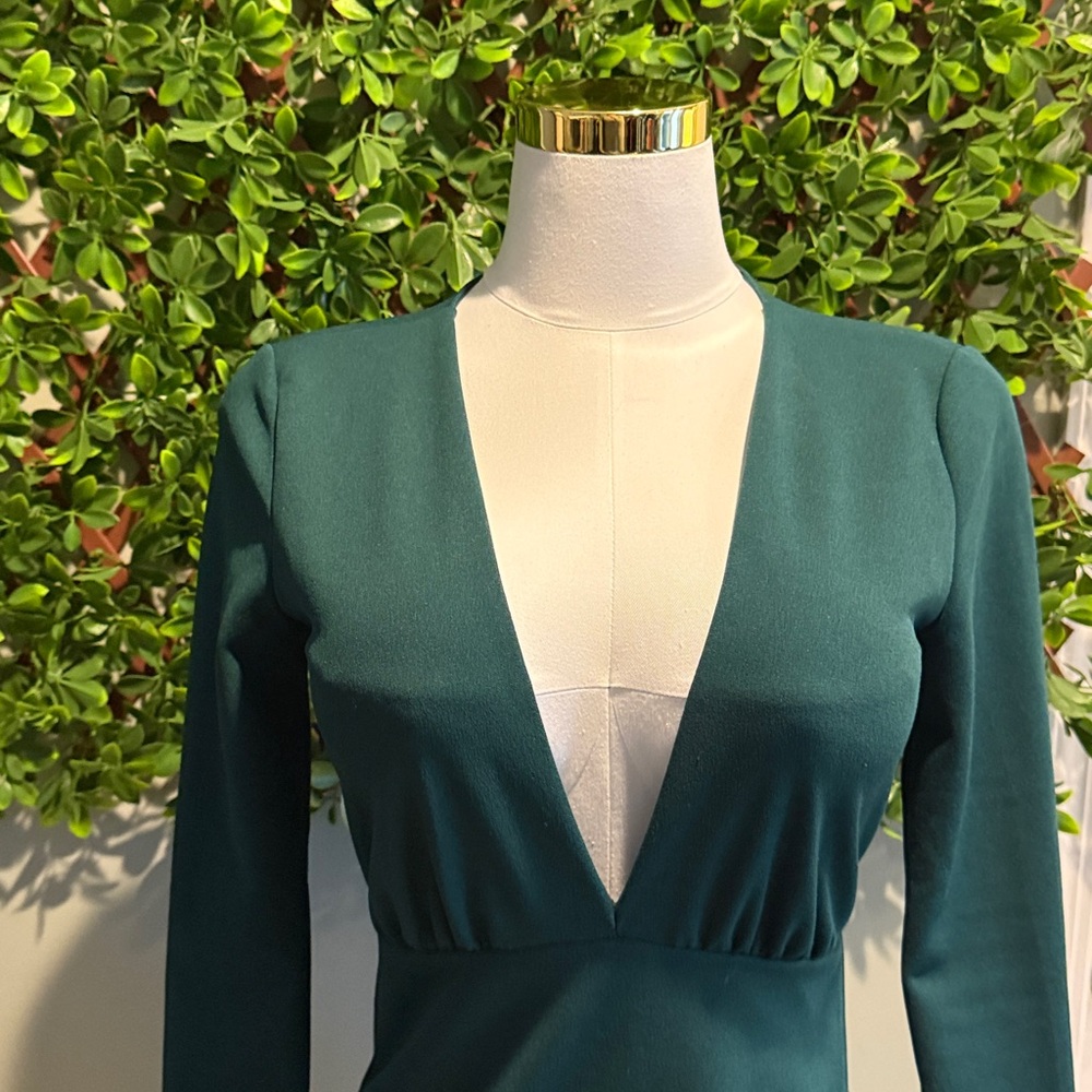 Make it Hot Green Long Sleeve Plunge V-Neck Cocktail Dress - Picture 5 of 13
